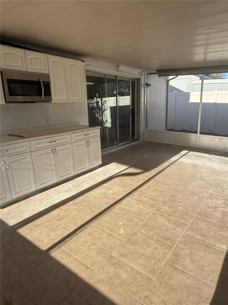 Image 15 of 16 For 9213 Camino Villa Boulevard