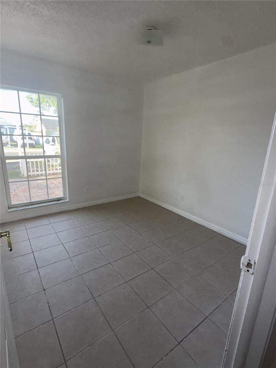 Image 8 of 16 For 9213 Camino Villa Boulevard