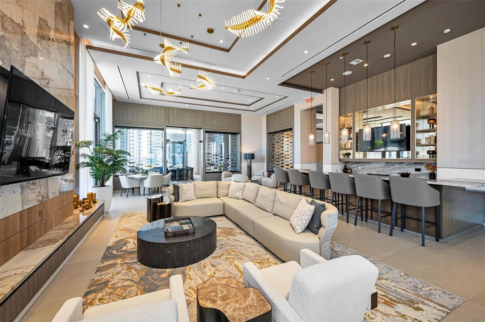 Listing photo id 50 for 275 1st Avenue S 3503