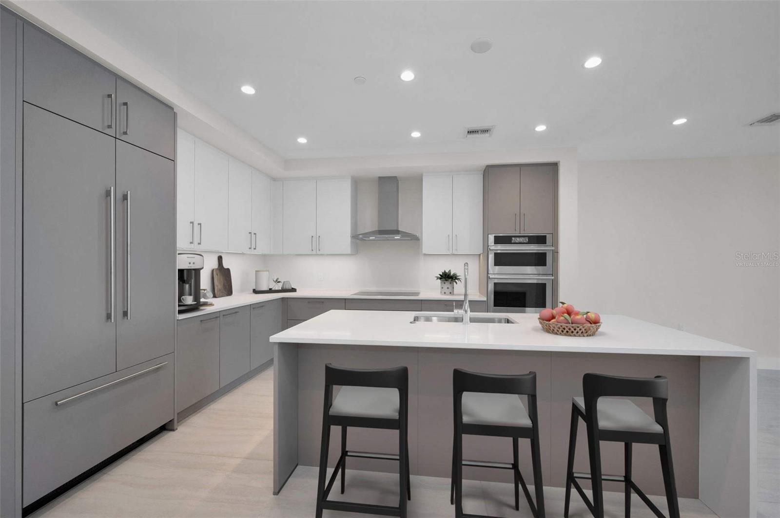 Listing photo id 6 for 275 1st Avenue S 3503