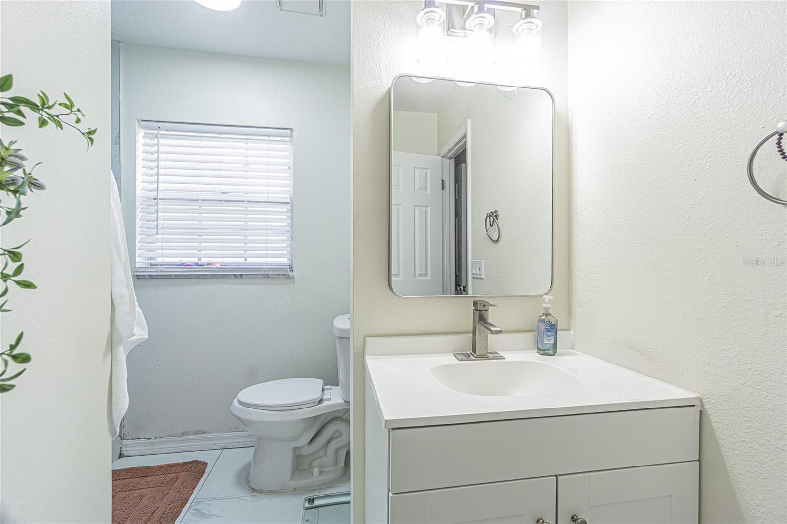 Image 10 of 14 For 402 Eunice Drive