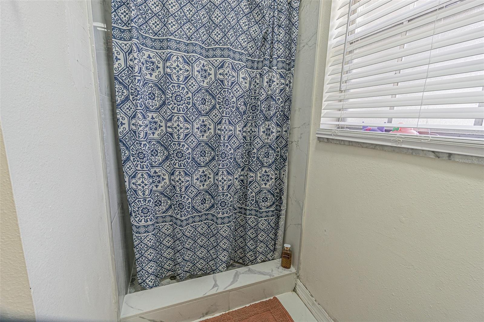 Image 11 of 14 For 402 Eunice Drive