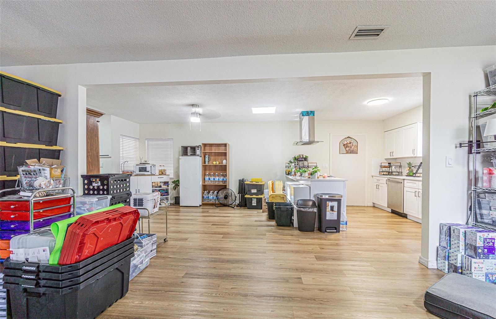 Image 9 of 14 For 402 Eunice Drive