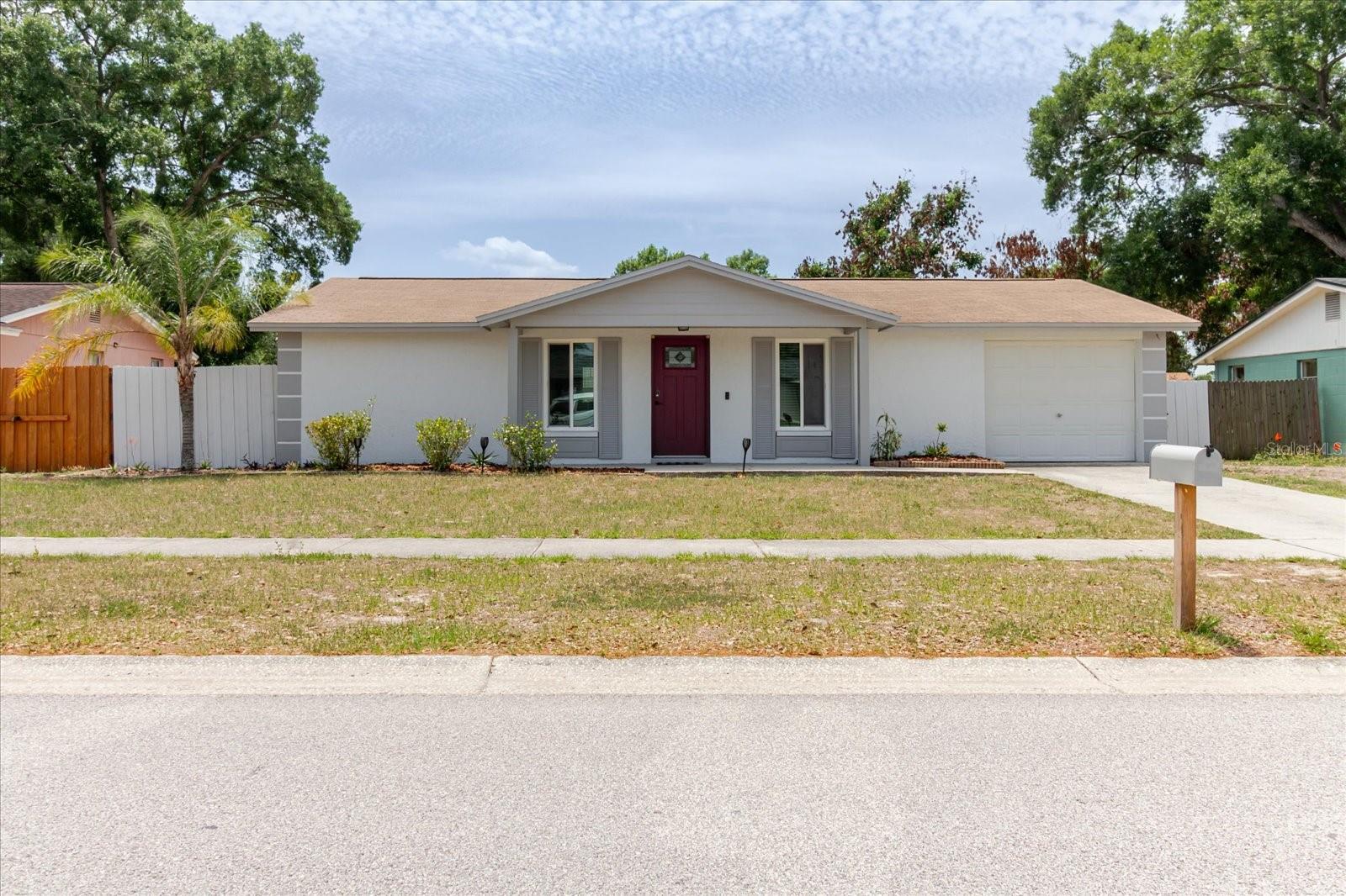 Image 3 of 56 For 2207 Selkirk Street
