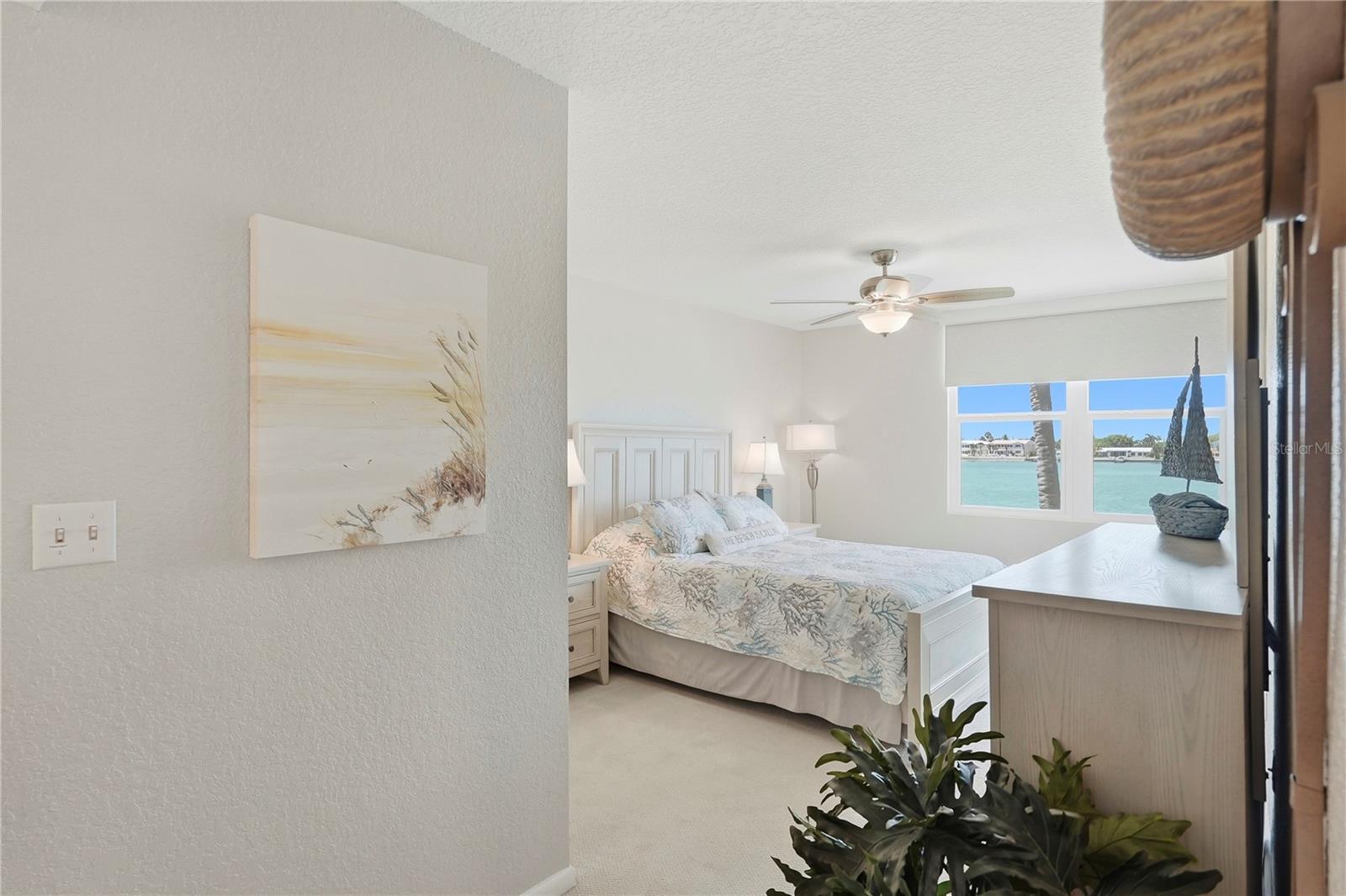 Image 17 of 42 For 6085 Bahia Del Mar Circle 272