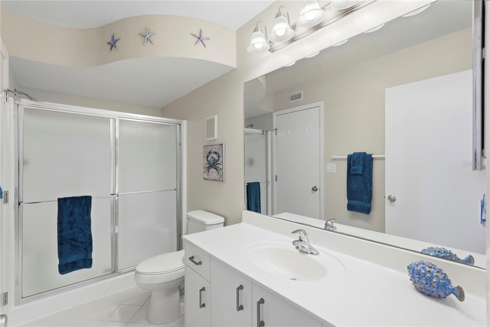 Image 26 of 42 For 6085 Bahia Del Mar Circle 272