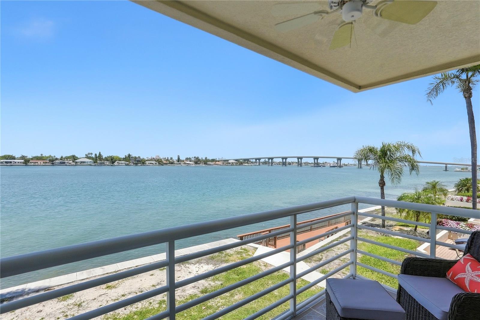 Image 28 of 42 For 6085 Bahia Del Mar Circle 272