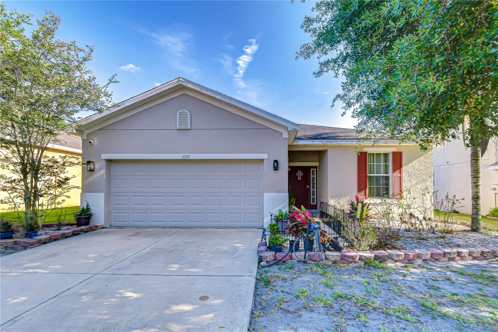 Details for 6252 Twin Bridges Drive, ZEPHYRHILLS, FL 33541