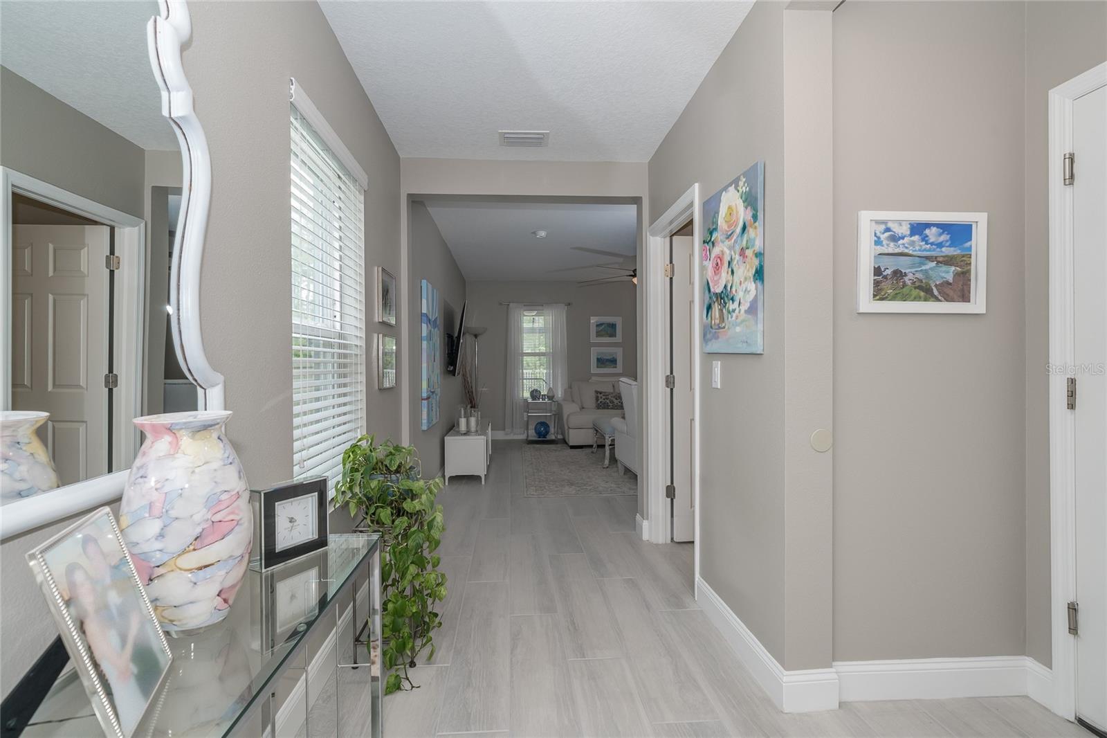 Image 18 of 43 For 19312 Roseate Drive