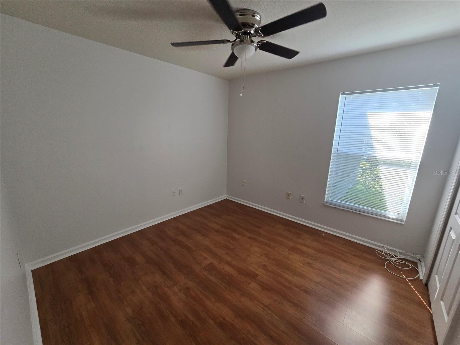 Image 10 of 31 For 1003 Summer Breeze Drive