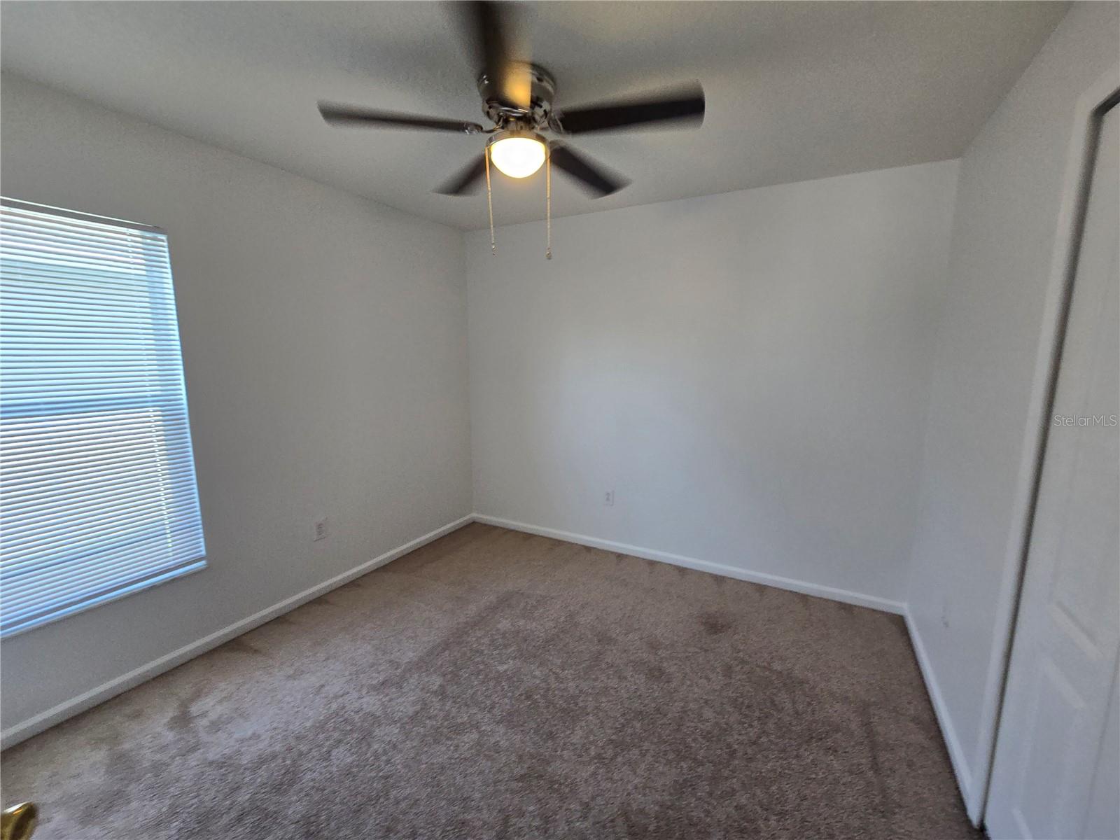 Image 12 of 31 For 1003 Summer Breeze Drive