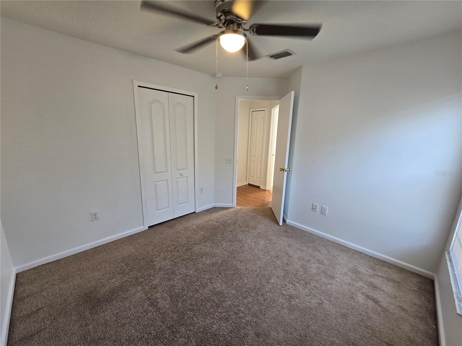 Image 13 of 31 For 1003 Summer Breeze Drive