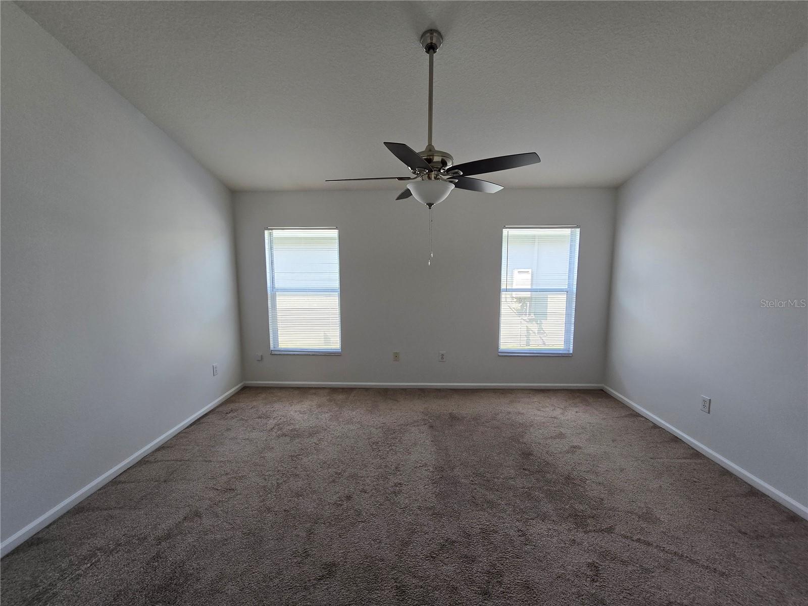 Image 21 of 31 For 1003 Summer Breeze Drive