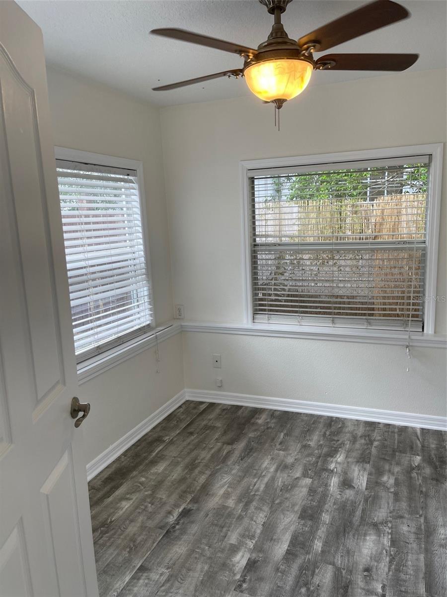 Image 12 of 12 For 1914 Aileen Street