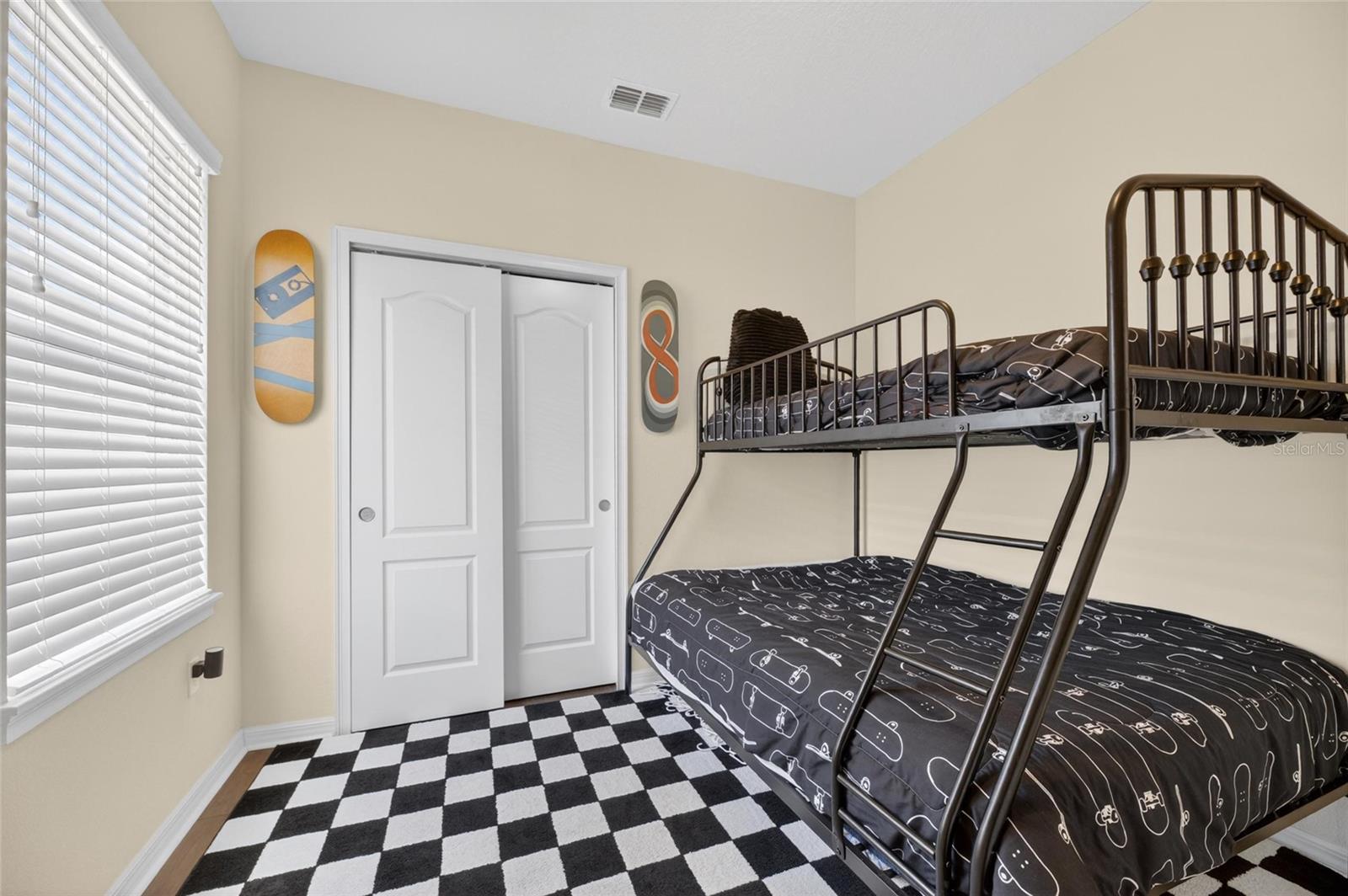 Image 40 of 83 For 7141 Bowspirit Place