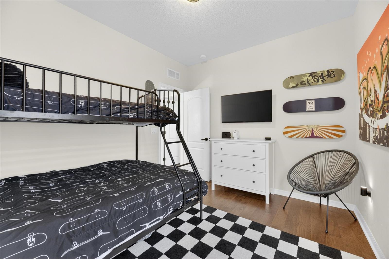 Image 41 of 83 For 7141 Bowspirit Place