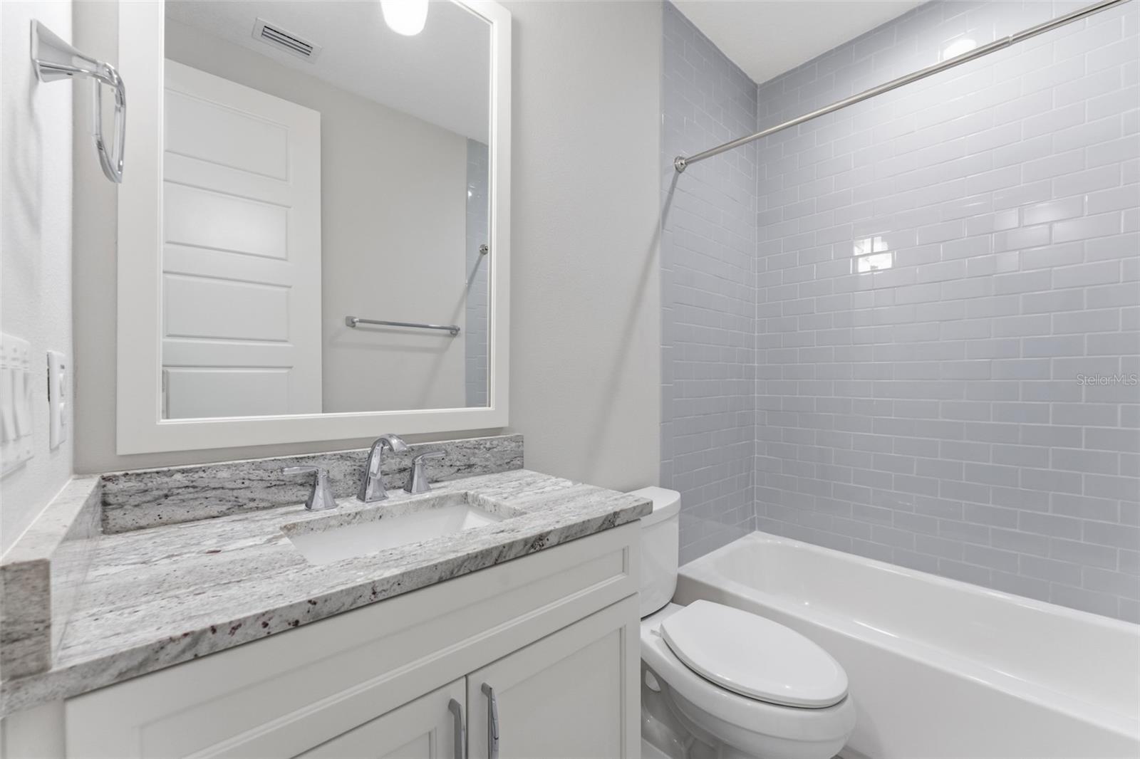 Image 19 of 49 For 4312 W Obispo Street