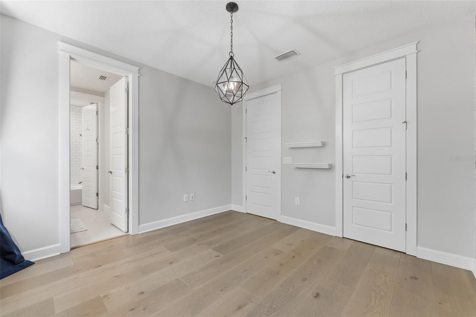 Image 30 of 49 For 4312 W Obispo Street