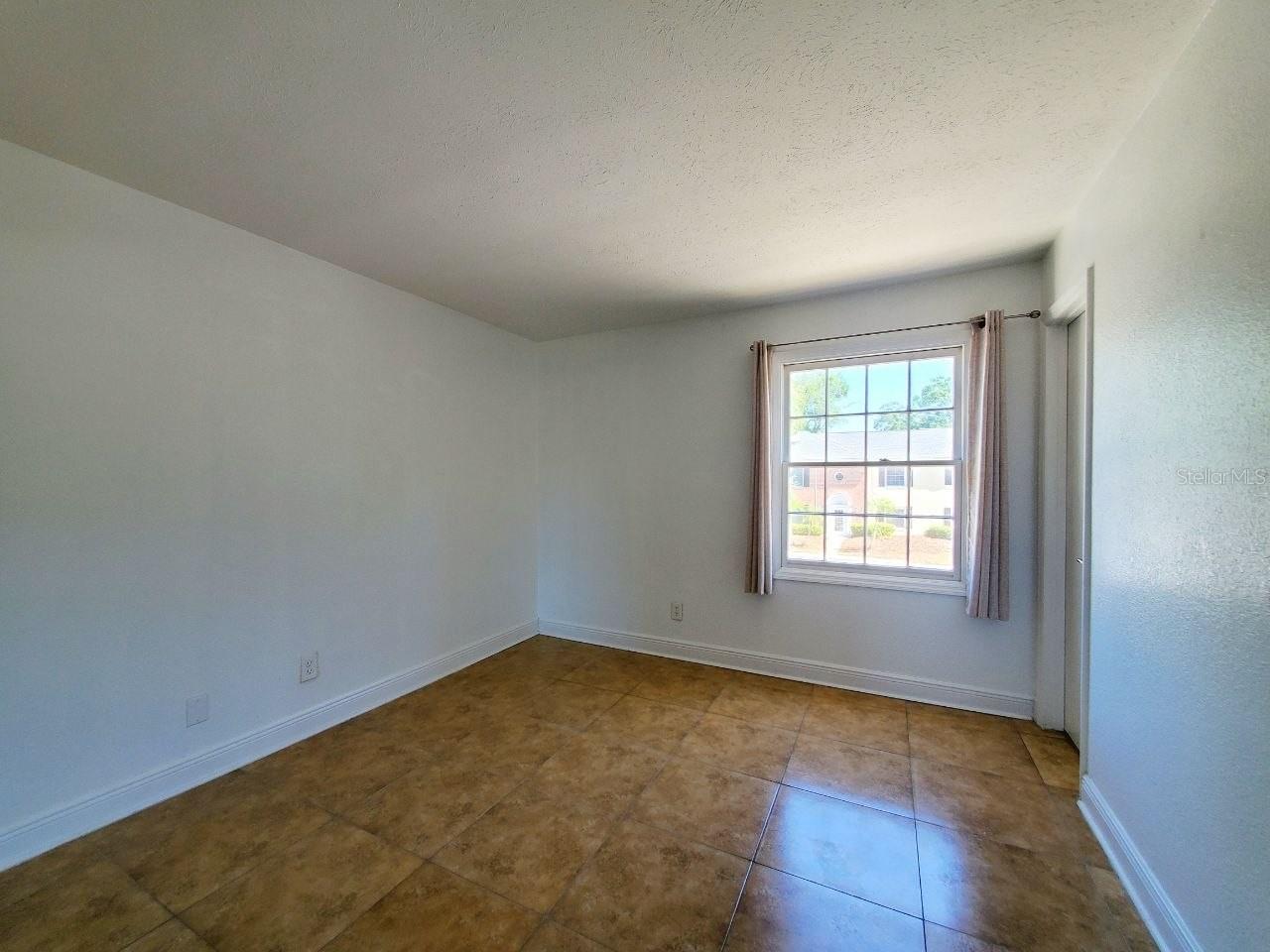 Image 17 of 29 For 13832 Orange Sunset Drive 202