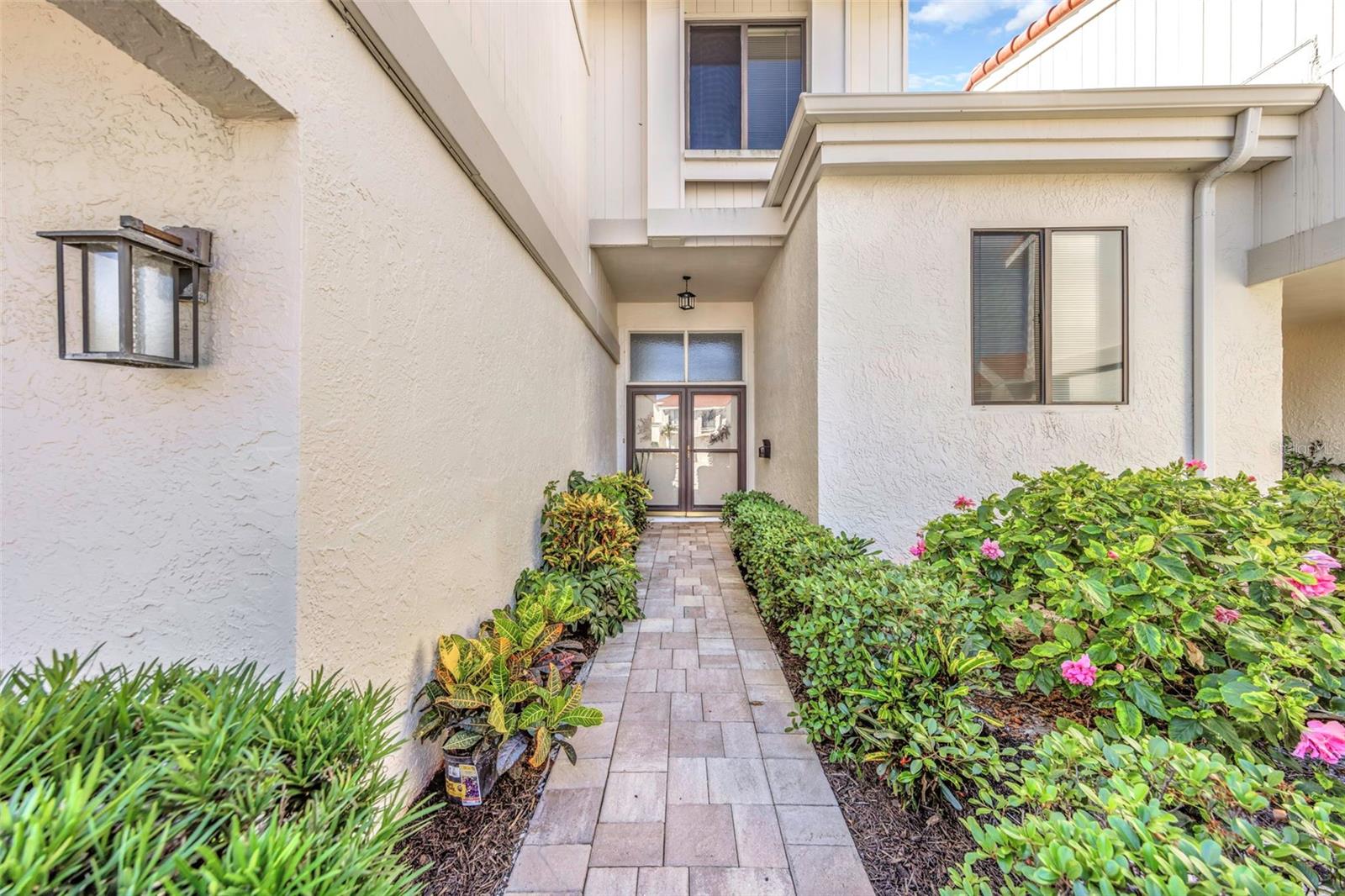 Image 2 of 64 For 5650 Escondida Boulevard S