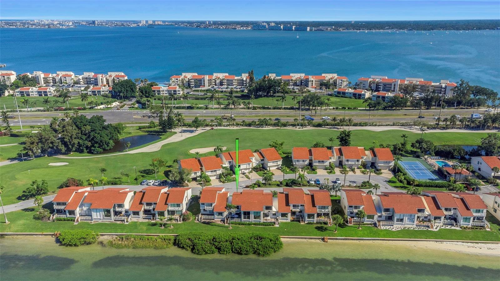 Image 4 of 64 For 5650 Escondida Boulevard S