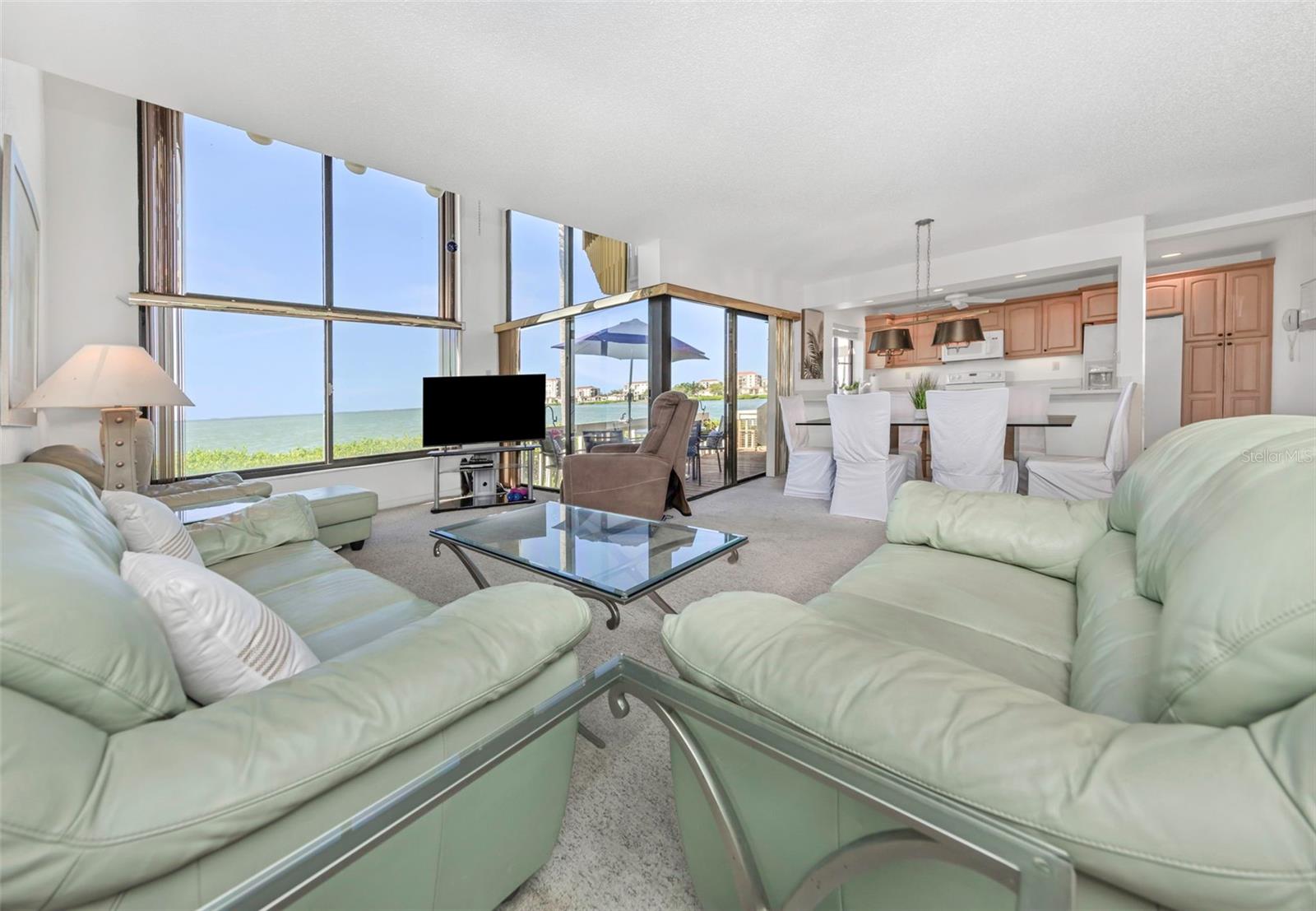 Image 9 of 64 For 5650 Escondida Boulevard S