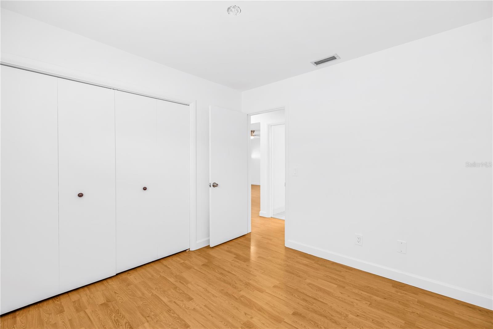 Image 31 of 46 For 1550 Idle Drive