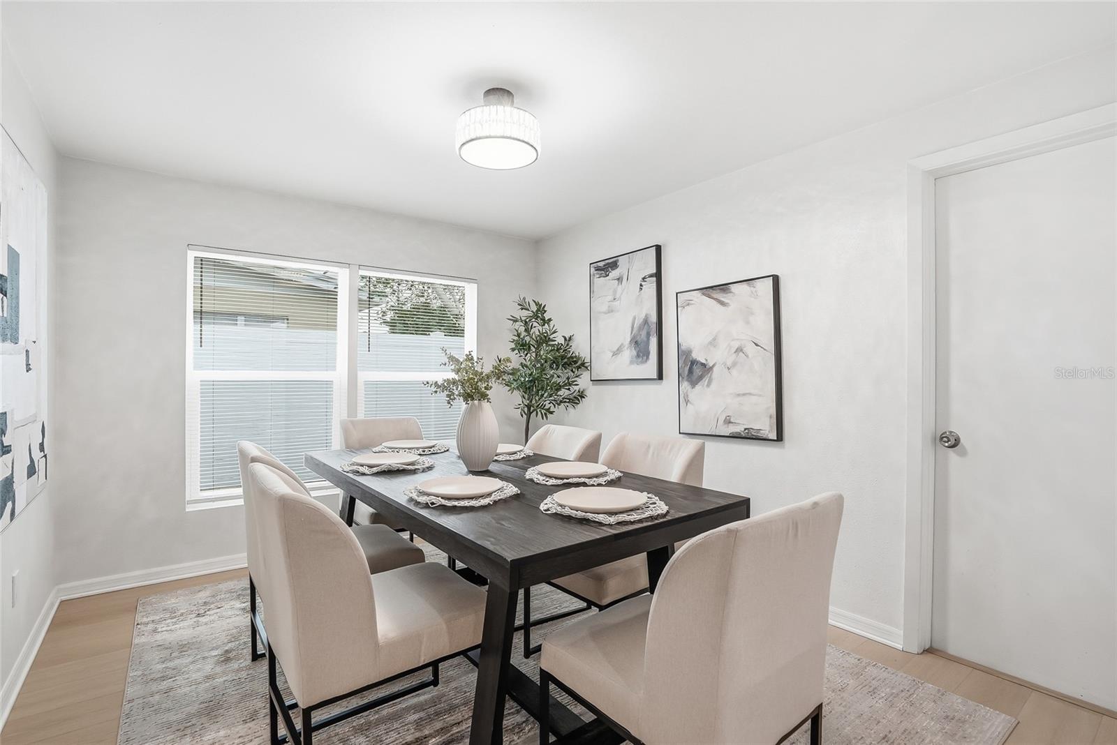 Image 16 of 35 For 2164 Riviera Drive