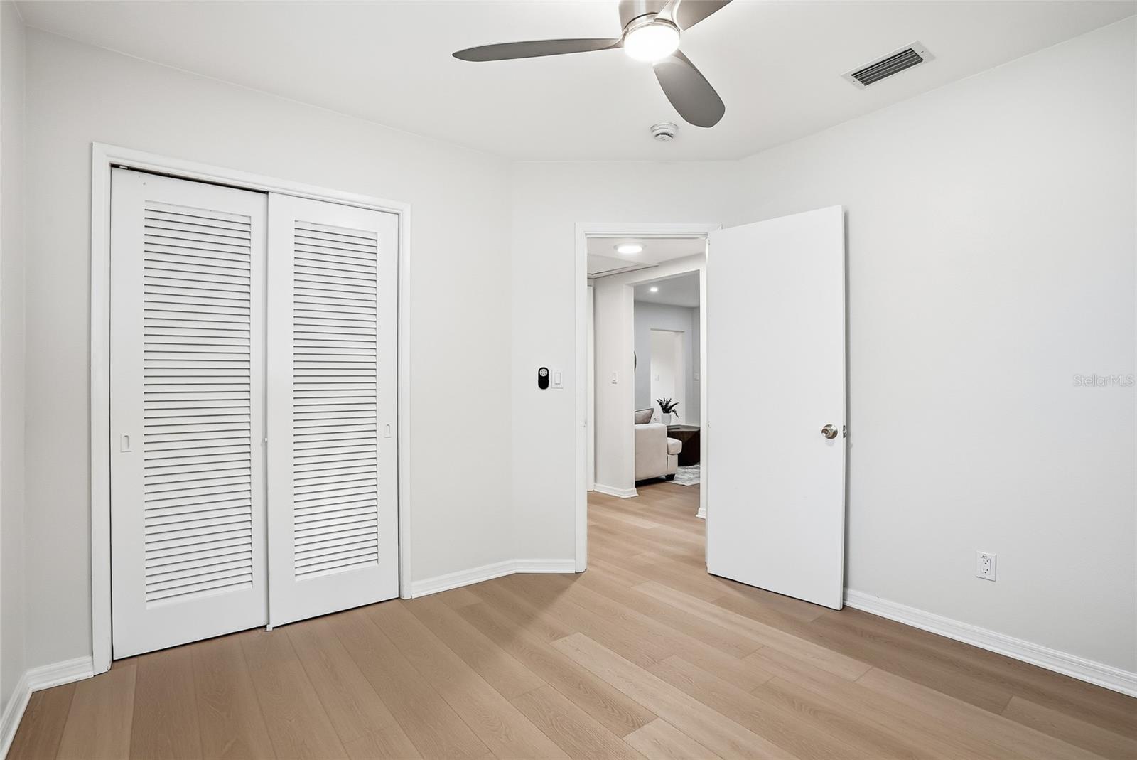 Image 24 of 35 For 2164 Riviera Drive
