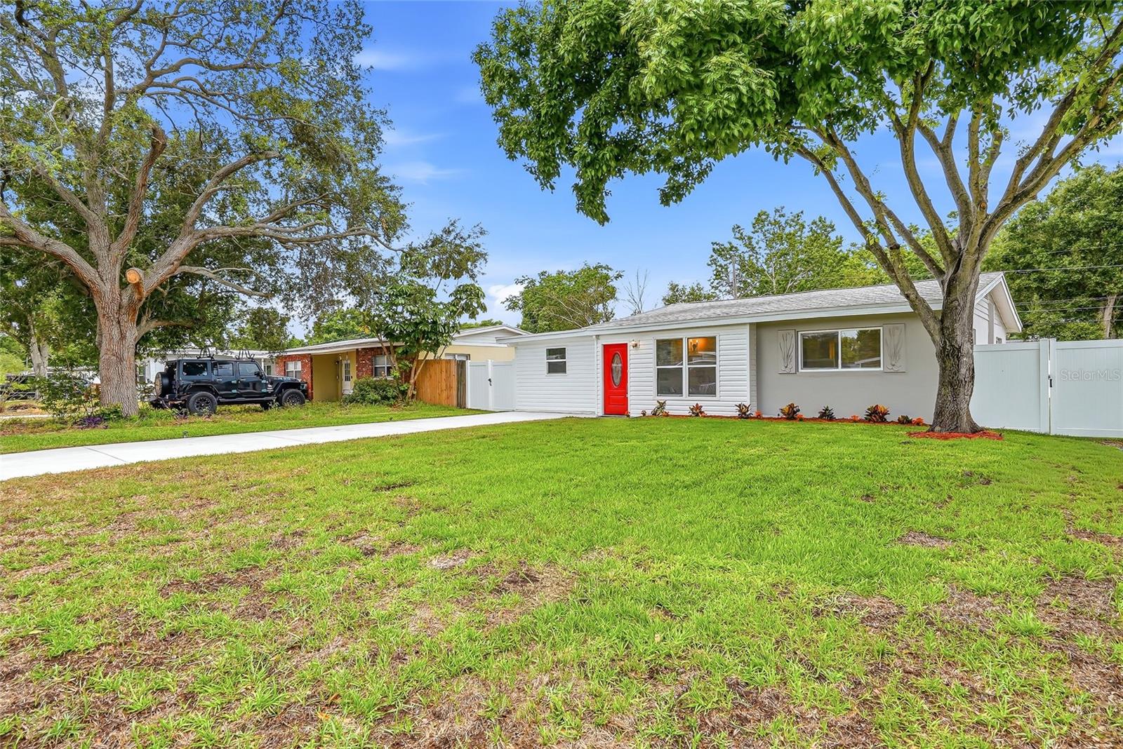 Image 32 of 35 For 2164 Riviera Drive