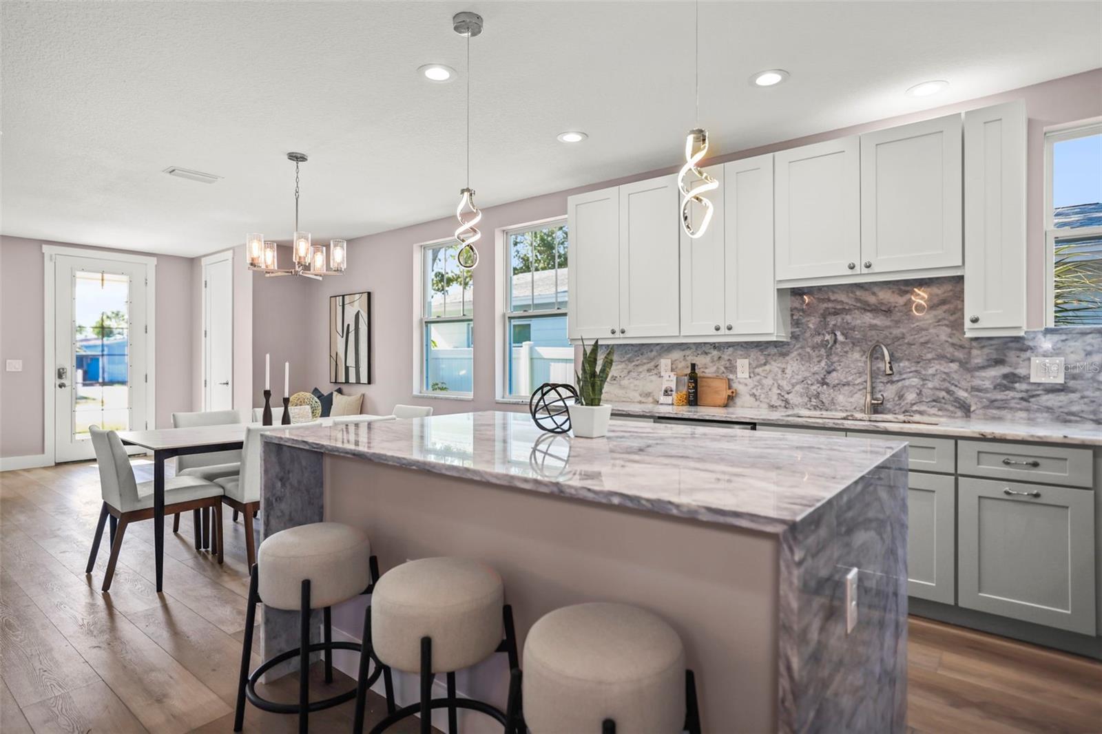 Image 7 of 13 For 3259 Emerson Avenue S