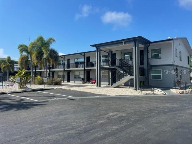 Details for 675 Indian Rocks Road N 203a, BELLEAIR BLUFFS, FL 33770