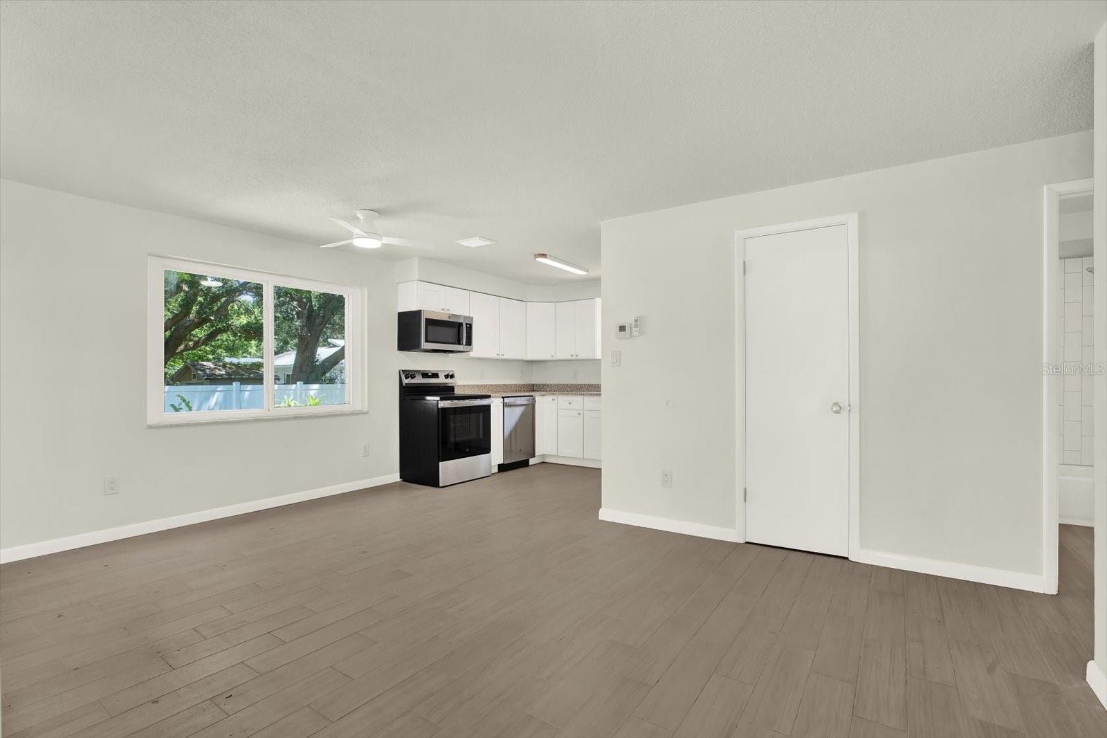 Image 21 of 25 For 1187 Bass Boulevard C