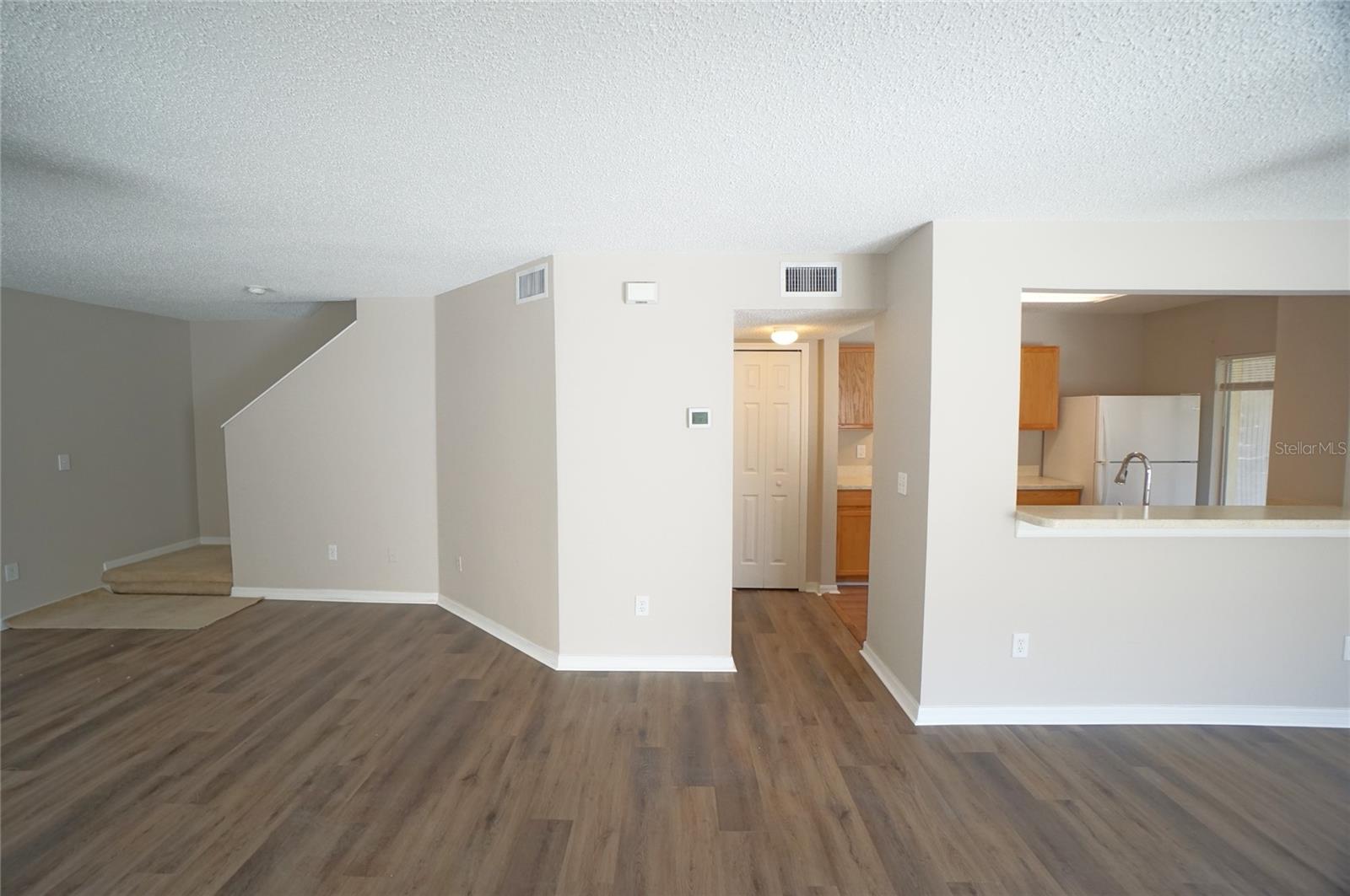 Image 4 of 19 For 10811 Brickside Court