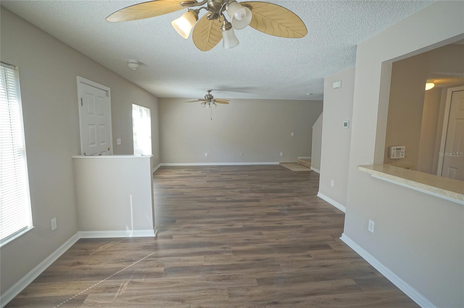 Image 6 of 19 For 10811 Brickside Court
