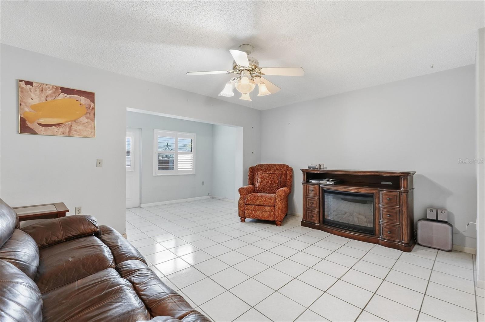 Image 14 of 21 For 2131 Ridge Road S 99