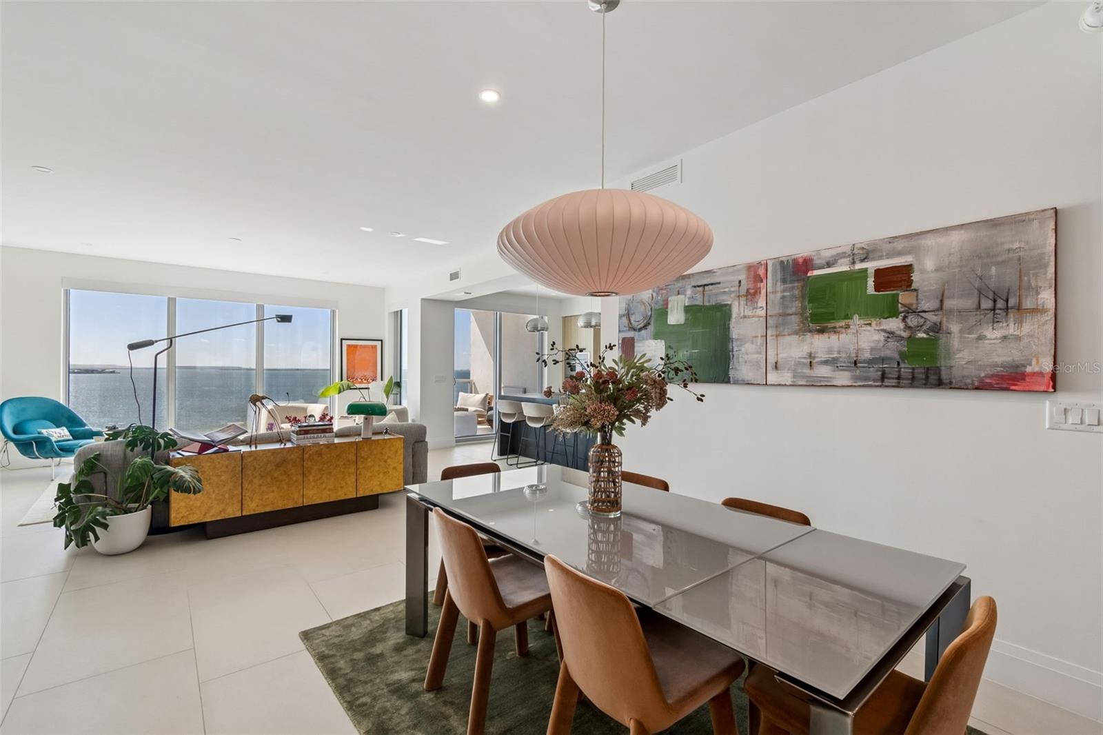 Image 3 of 54 For 2910 Barcelona Street 902