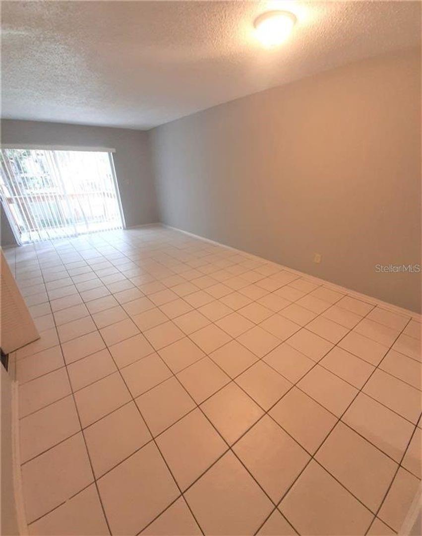 Image 6 of 10 For 7600 Abbey Lane C
