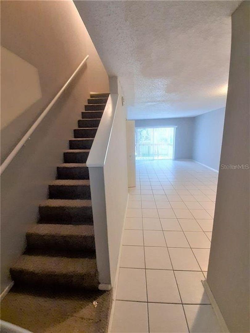 Image 7 of 10 For 7600 Abbey Lane C