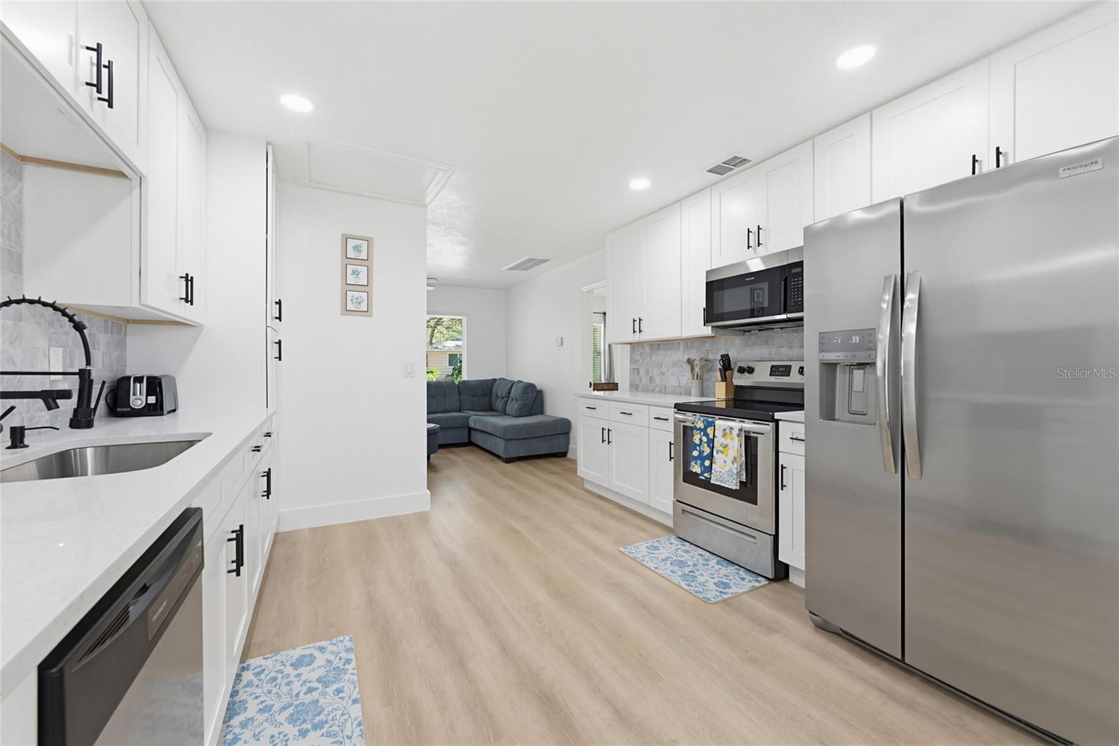 Image 10 of 37 For 1275 Palm Street