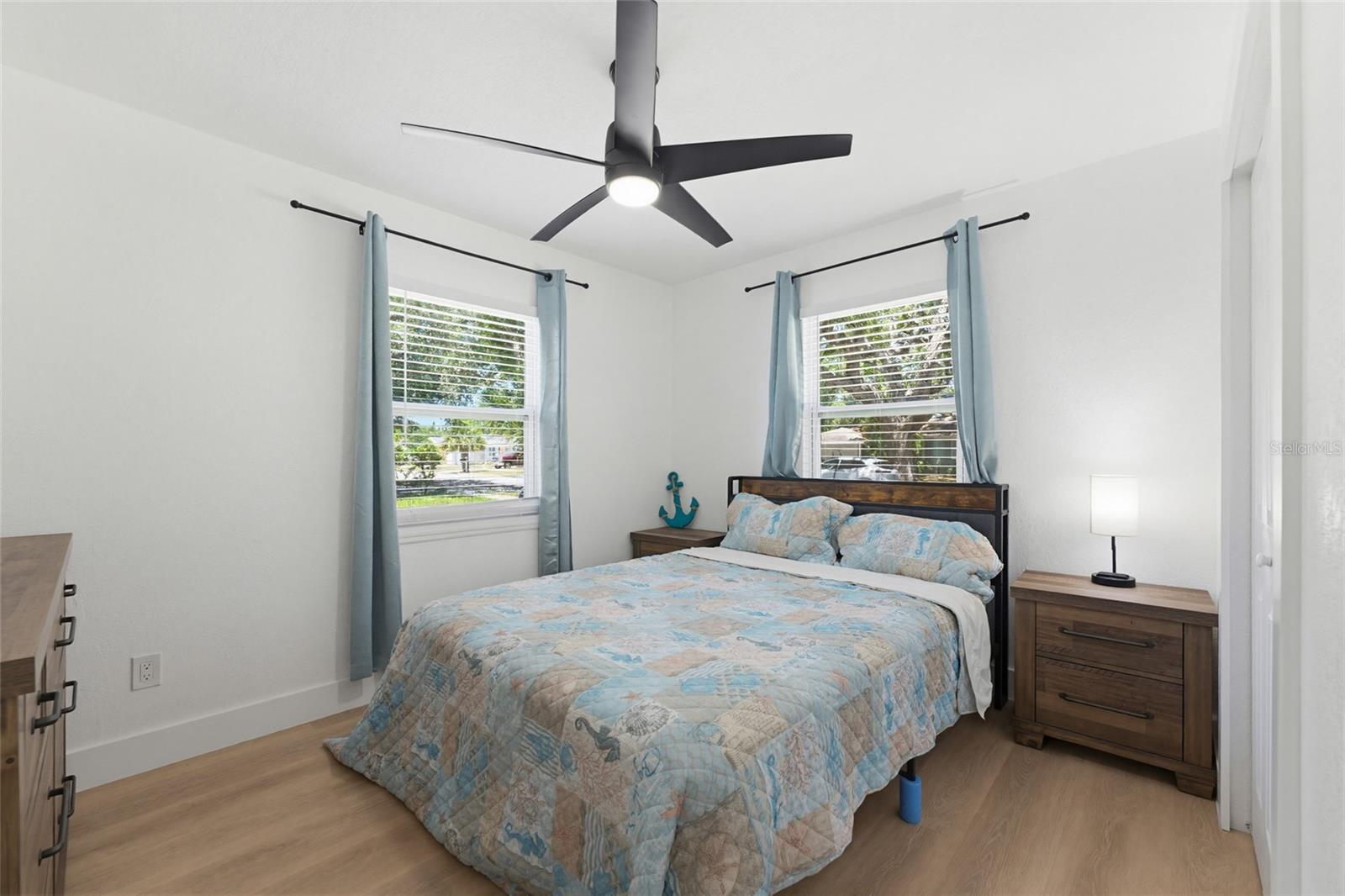 Image 19 of 37 For 1275 Palm Street