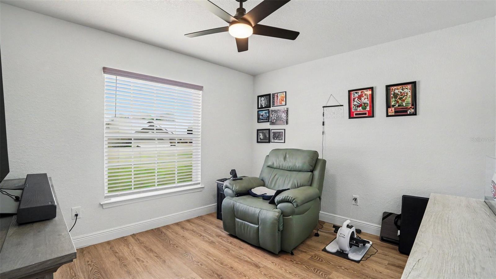 Image 20 of 38 For 8580 163rd Lane