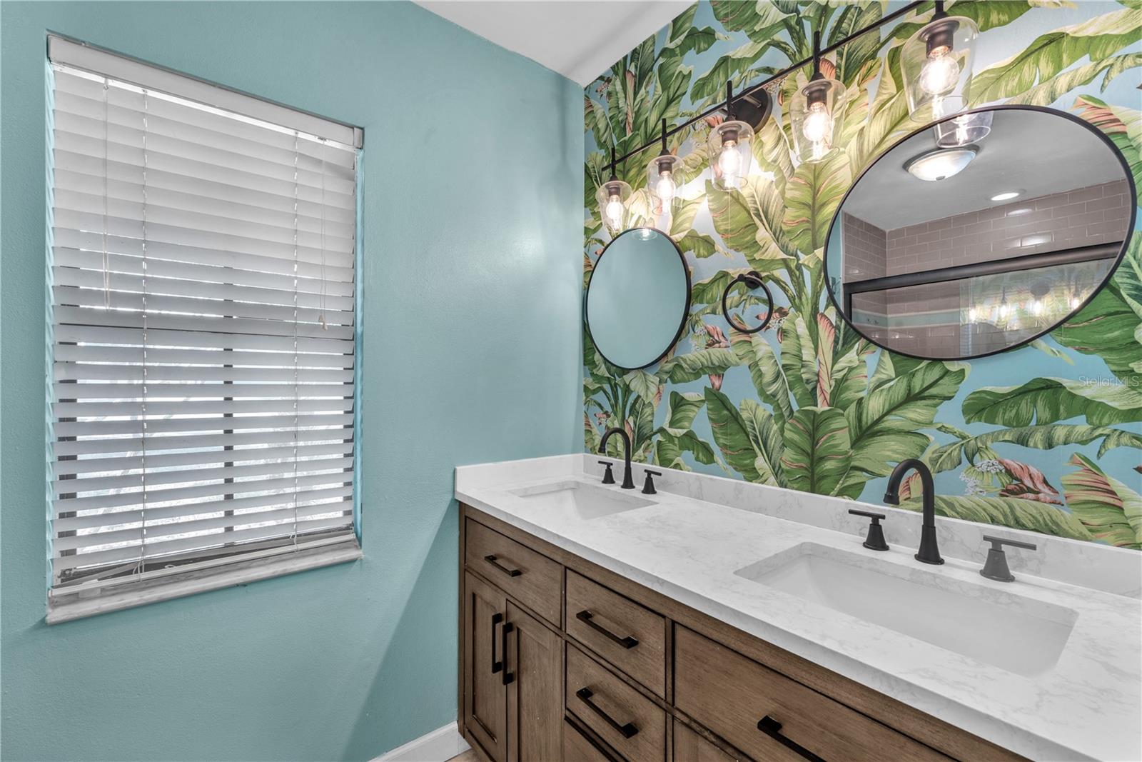 Image 15 of 26 For 3619 Orangepointe Road