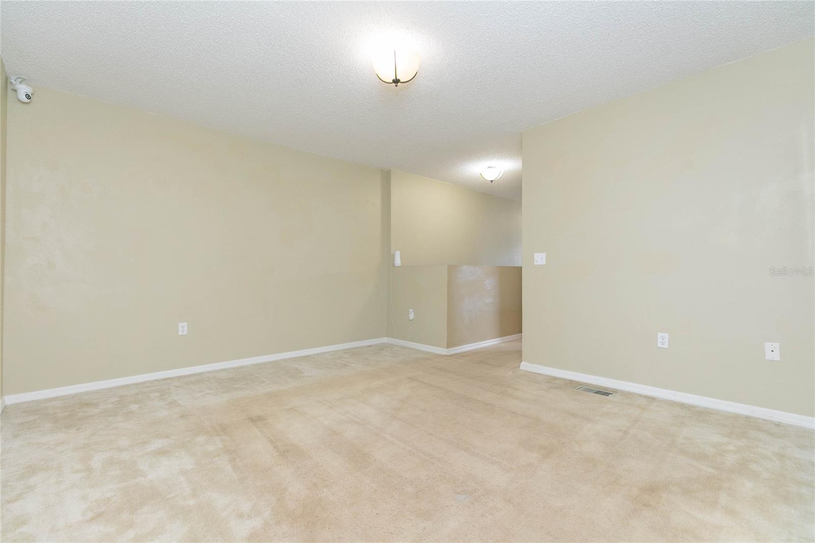 Image 26 of 49 For 9922 Ashburn Lake Drive