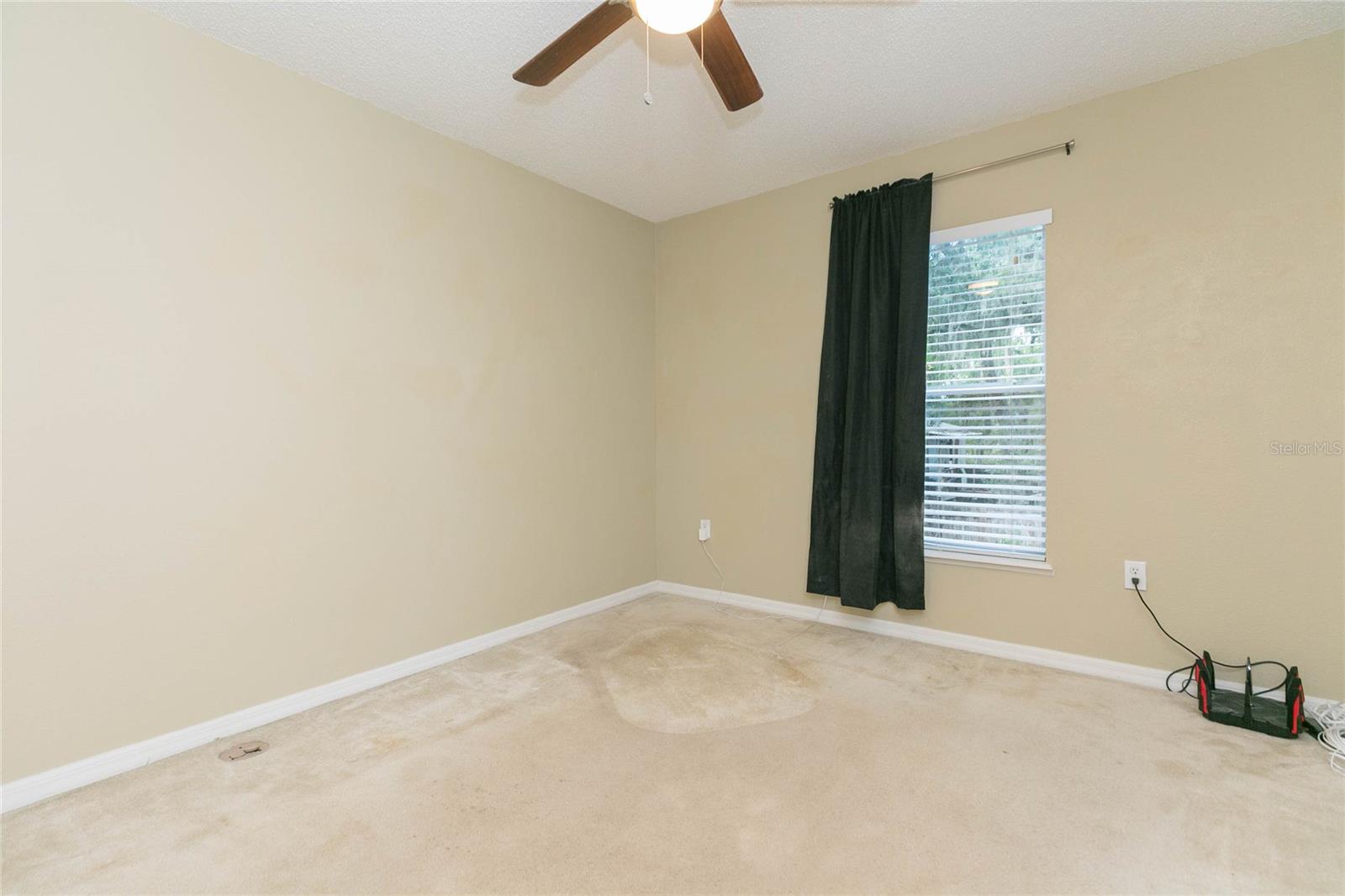 Image 27 of 49 For 9922 Ashburn Lake Drive