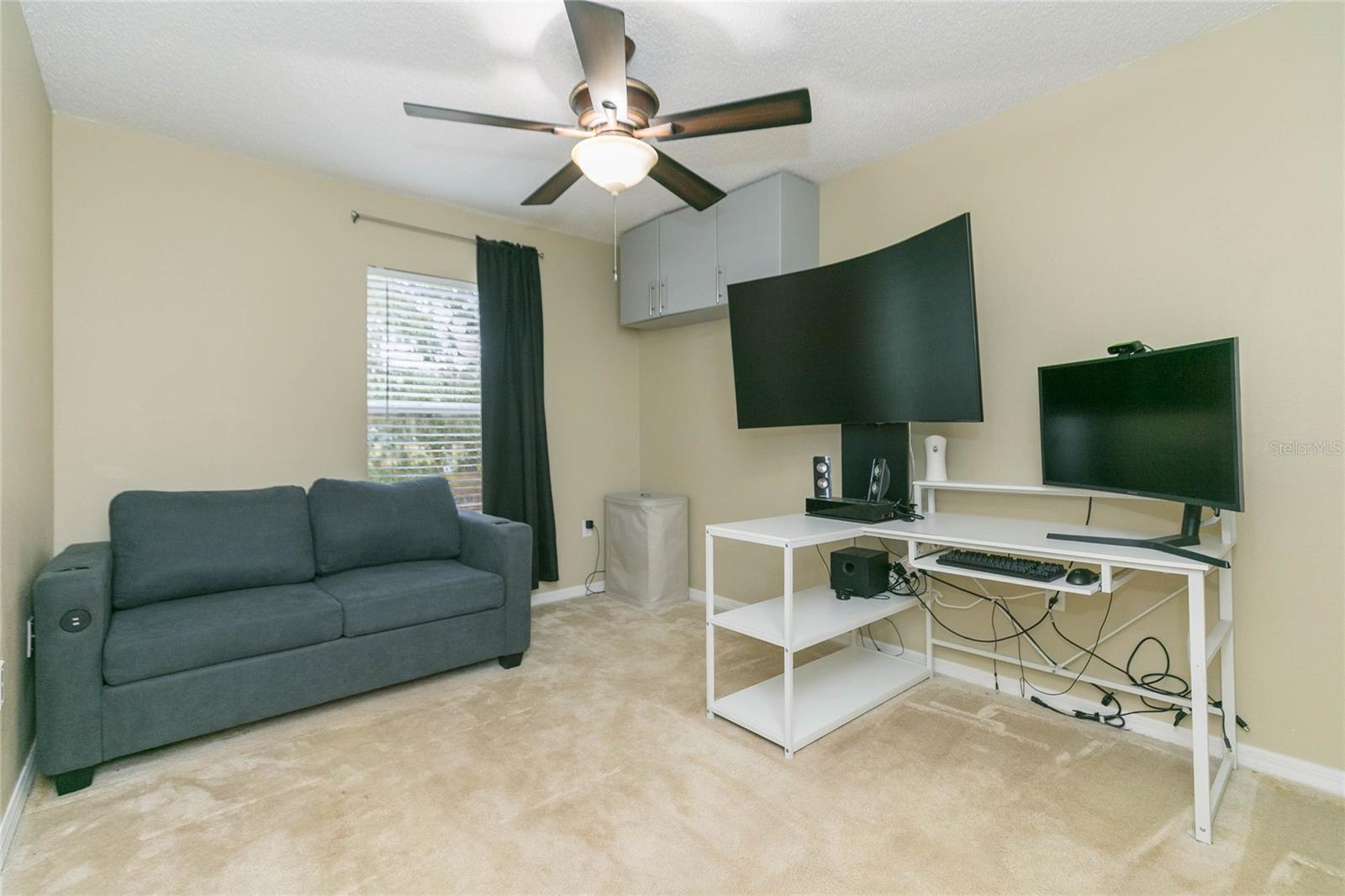 Image 29 of 49 For 9922 Ashburn Lake Drive