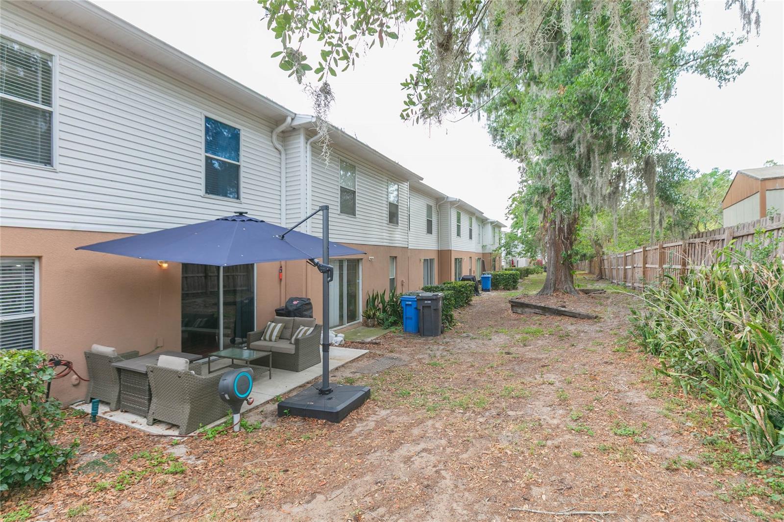 Image 37 of 49 For 9922 Ashburn Lake Drive