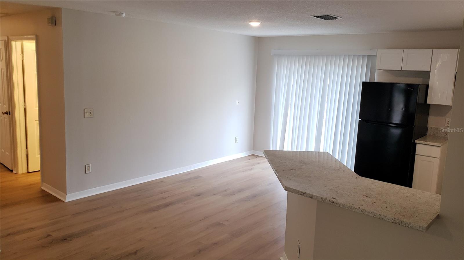 Image 5 of 19 For 10608 50th Street