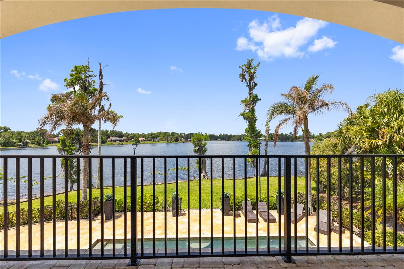 Image 83 of 99 For 216 Lake Brant Drive