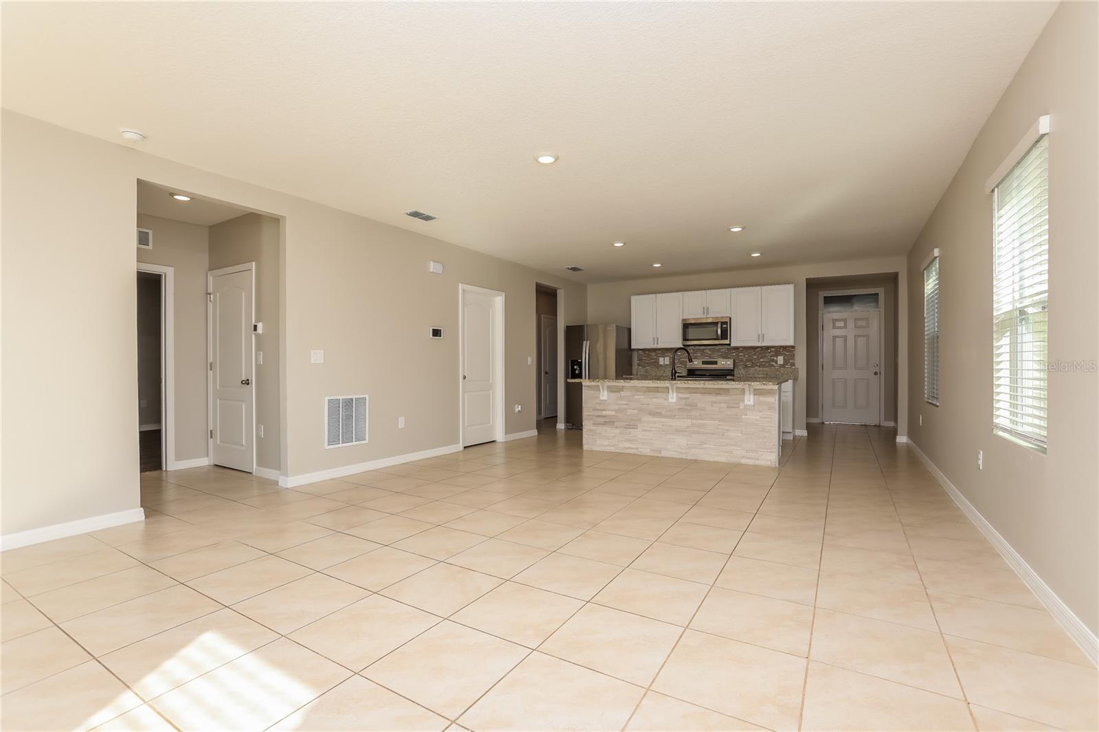 Image 4 of 15 For 1924 Red Canyon Drive